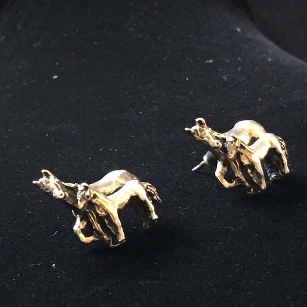 Vintage Silver Horse Earrings - Picture 4 of 11